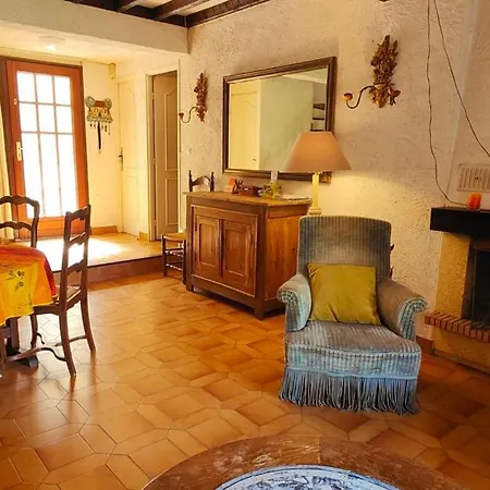 Family House 4 Bedrooms - With Garden *