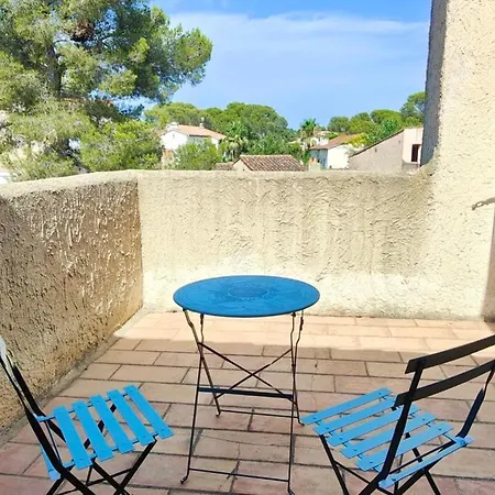 Family House 4 Bedrooms - With Garden Casa vacanze Saint-Raphaël